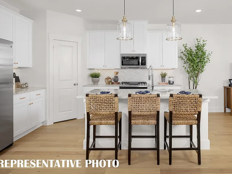 855 Lennox Dr — Photo 41