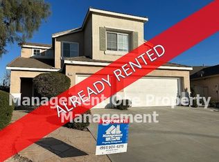 855 Lomond Dr, Riverside, CA 92508