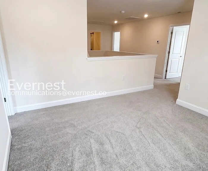8436 Jordan Meadow Dr — Photo 15