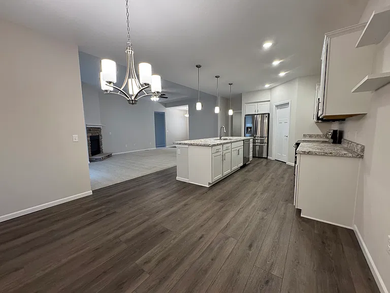 4730 Whittlebury Dr — Photo 8