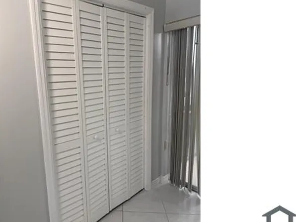 8350 NW 26th Pl #2, Fort Lauderdale, FL 33322