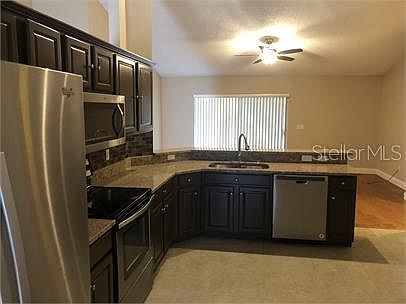 4th image of 4772 Hearthside Dr