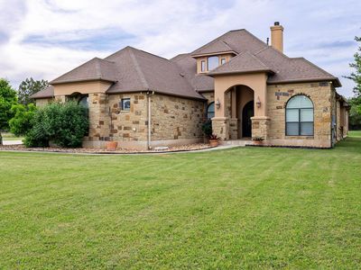 130 Circle Oak Drive, Bertram, TX, 78605