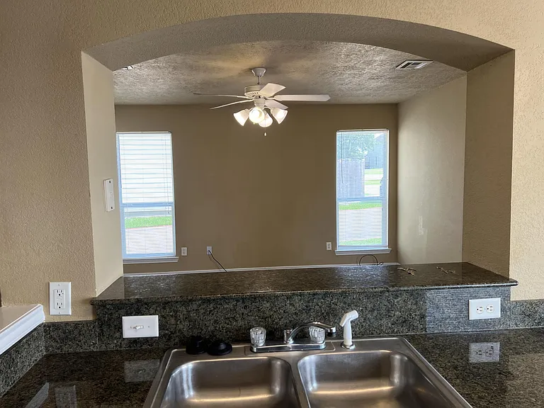 4039 Southern Trace Dr — Photo 63