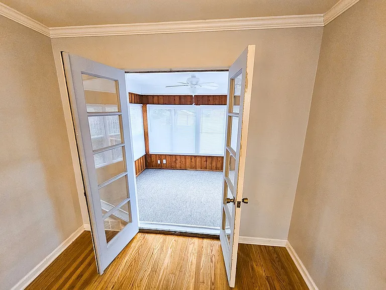 6024 Hillside Avenue East Dr — Photo 14