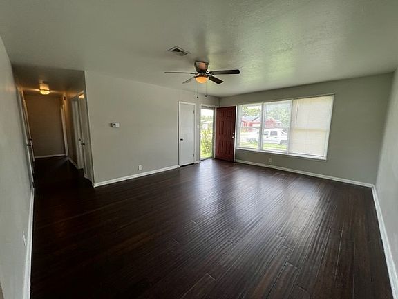 2nd image of 2226 N Nelson St