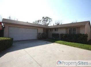 323 N Calera Ave, Azusa, CA 91702