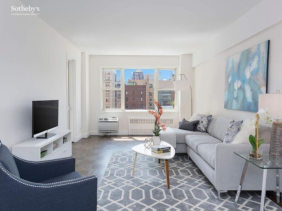 1st image of 40 E 9th St APT 12L