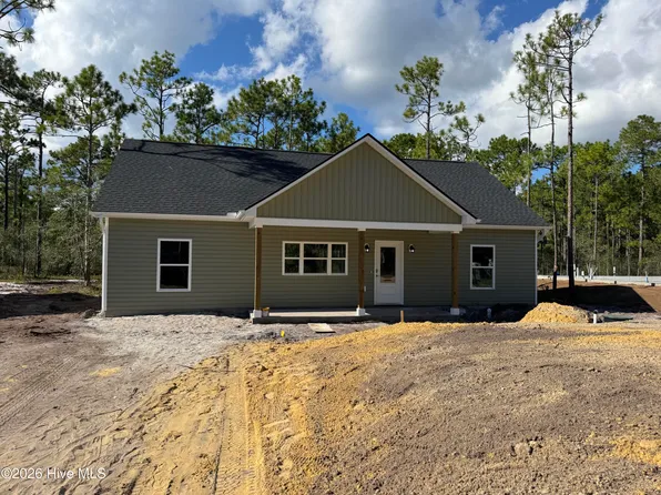 535 Woodhaven Road, Southport, NC 28461