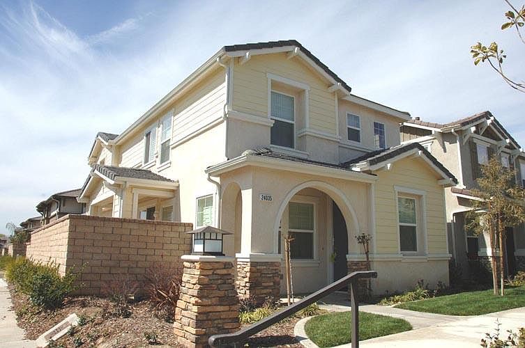1st image of 24035 Whitewater Dr