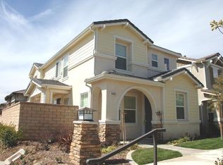 24035 Whitewater Dr, Valencia, CA 91354