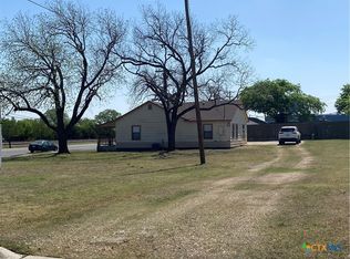 404 E Avenue D, Copperas Cove, TX 76522