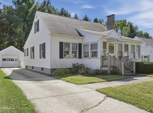 20 Delaware Ave, Pittsfield, MA 01201