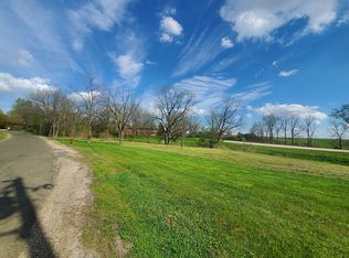 10979 South St, Blue Mounds, WI 53517