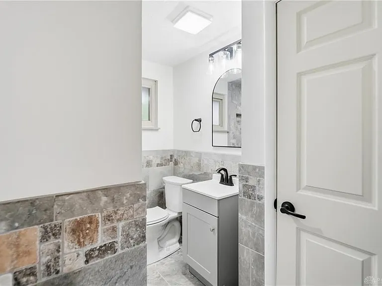 3205 Ackerman Blvd — Photo 21
