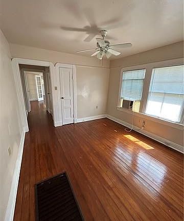 5th image of 3808 Johnson St