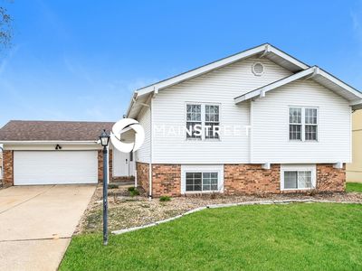3036 Brentmoor Dr, Saint Charles, MO, 63303
