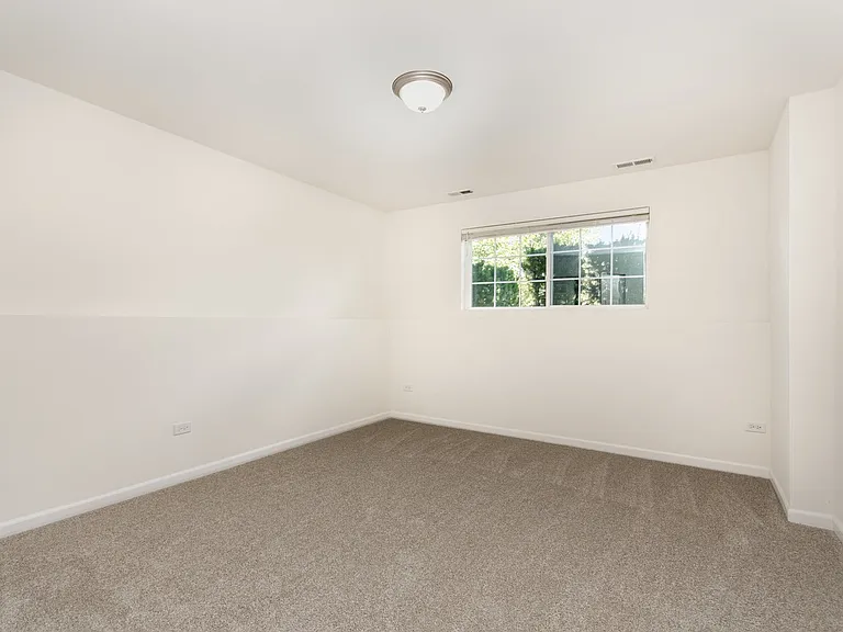 4417 Monroe Ct — Photo 11