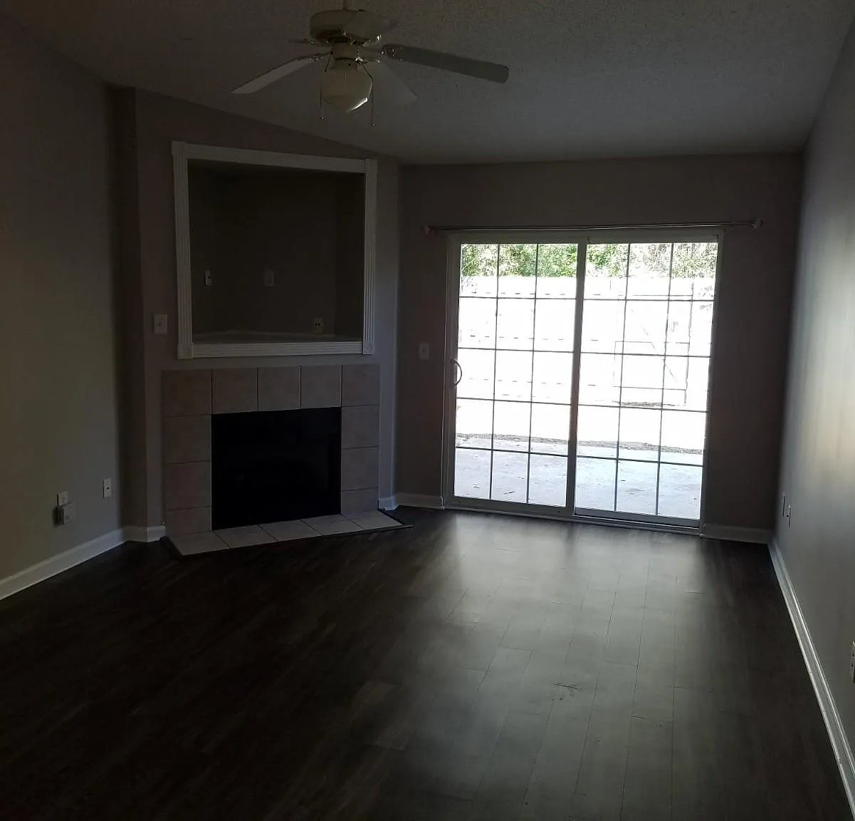 2 bed, 1080 sqft, $2,350 — Photo 4