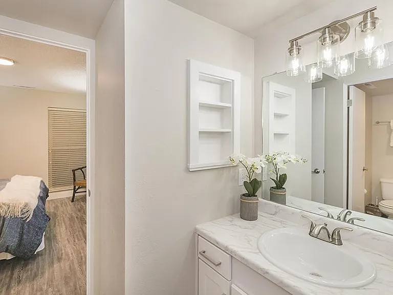 Custom Vanity Lighting