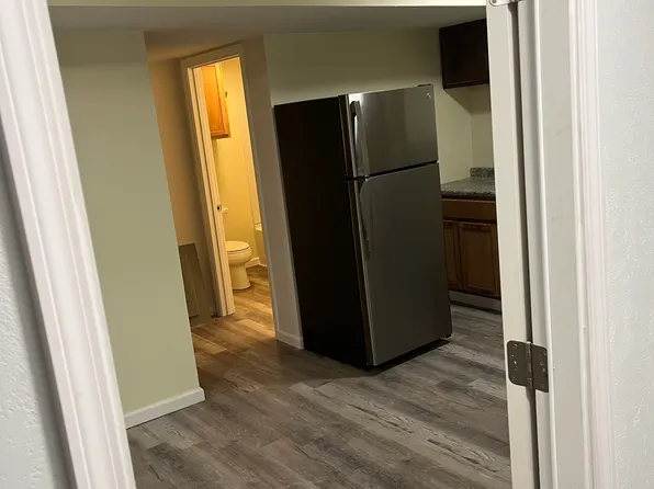 826 Midland Ave #2, Midland, PA 15059