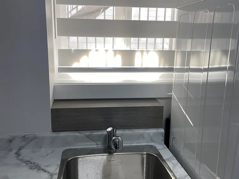 16794 20a Ave #BASEMENT — Photo 12
