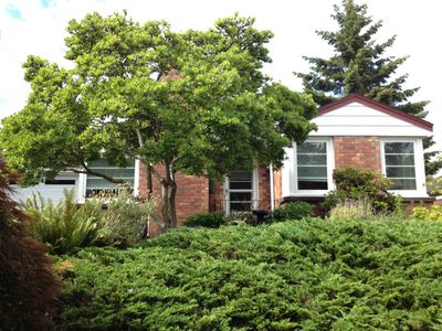 2206 NE 80th St, Seattle, WA, 98115