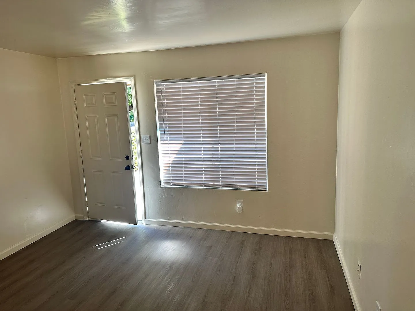 3013 N. Halfmoon Dr. — Photo 2