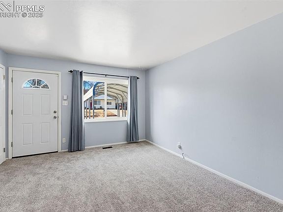 5th image of 1505 Widefield Dr