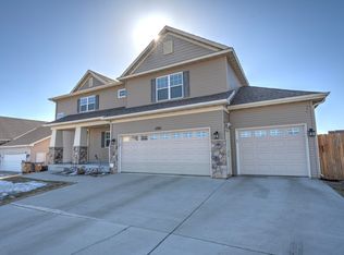 1701 26th Ave NW, Minot, ND 58703