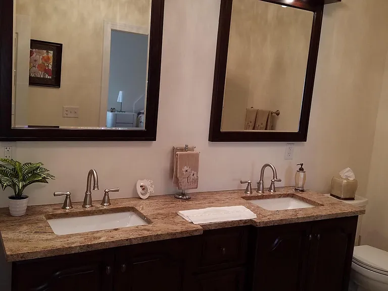 12 Cindy Ct — Photo 34