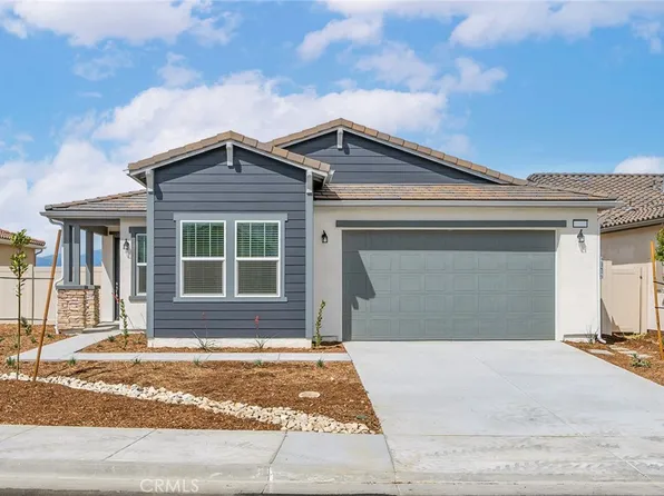 737 Highlands Dr, San Jacinto, CA 92582