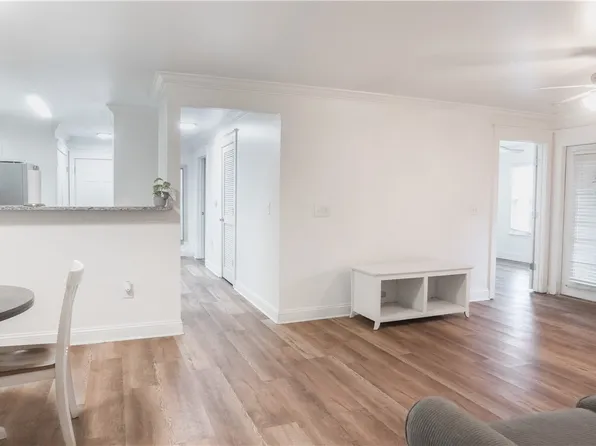 833 Old Greenville Hwy APT 712, Clemson, SC 29631