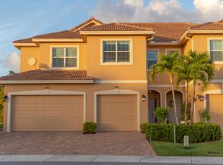 591 SW Glen Crest Way, Stuart, FL 34997