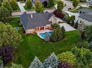 1102 N Lionbridge Ave, Eagle, ID 83616
