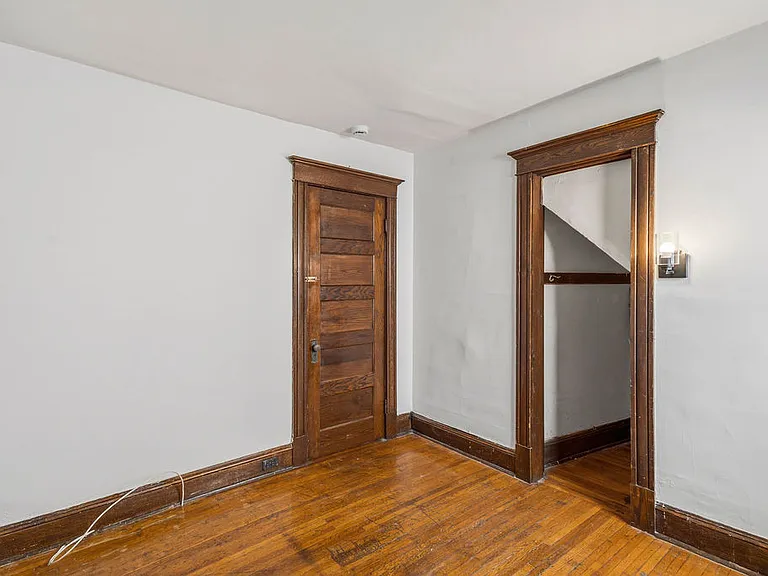 725 Linwood Ave #1 — Photo 14