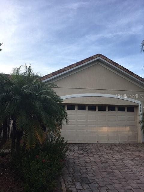 1st image of 3552 Valleyview Dr