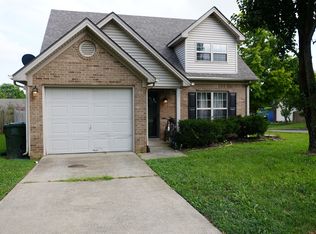 2100 Stonewood Ln, Lexington, KY 40509