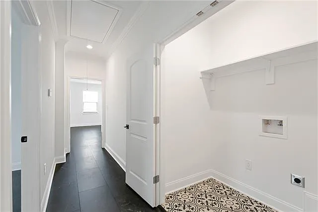 2105 Bienville St — Photo 10