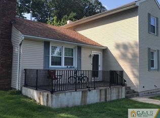 20 Tower Rd, Edison, NJ 08820