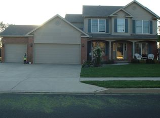 525 S Breckenridge Dr, Dunlap, IL 61525