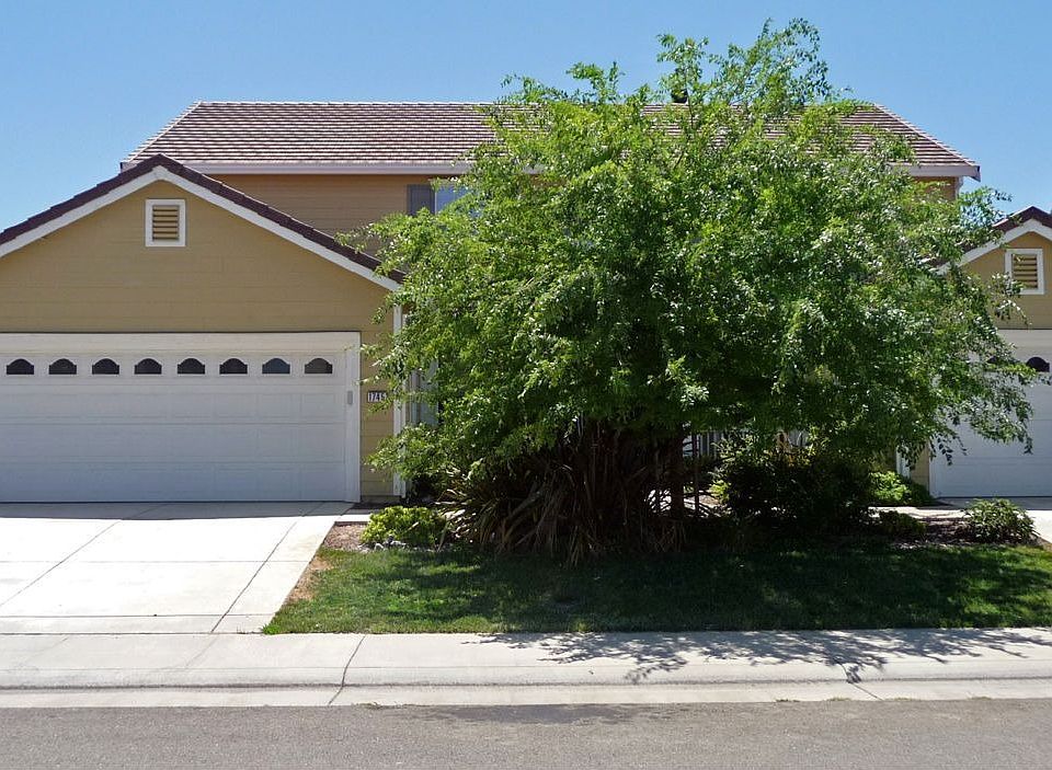 1st image of 1745 Woodleaf Cir
