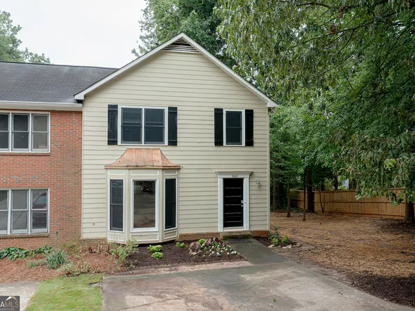 1848 Cooper Lake Dr SE, Smyrna, GA 30080