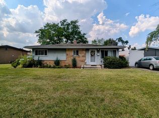 136 E Normandy Dr, Addison, IL 60101