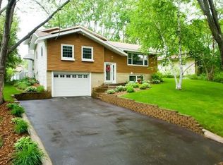 2777 2nd St N, North Saint Paul, MN 55109