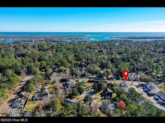 3rd image of 4404 Finch Lane