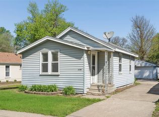 3104 Garfield Ave, Des Moines, IA 50317