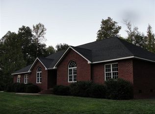 3100 Cliffside Rd, Shelby, NC 28152