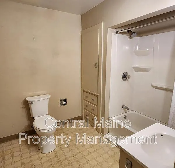 156 Cottage St #2 — Photo 8