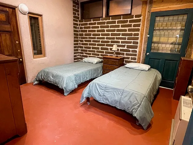 2 bed, 1400 sqft, $1,900 — Photo 4